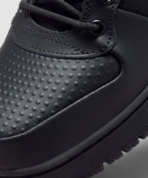 nike court borough mid winter black