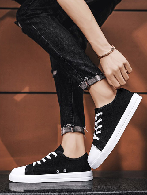 Creer Canvas Shoes For Men