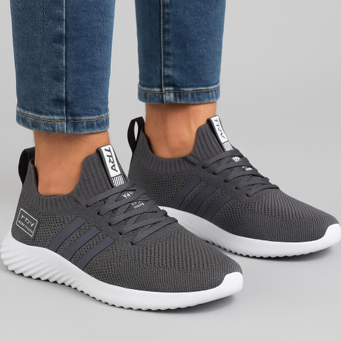 TRV MAMU N-95 SPORTS SHOES Sneakers For Men - Buy TRV MAMU N-95