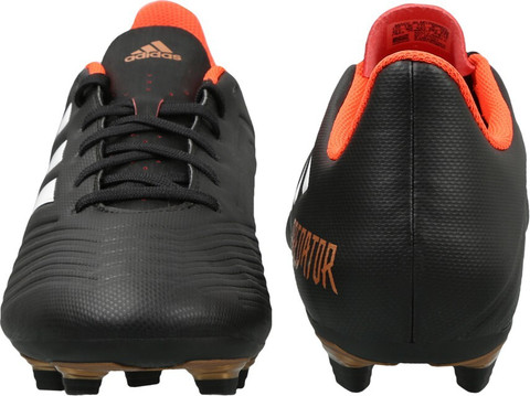 ADIDAS PREDATOR FXG पुरुषों के लिए फुटबॉल के जूते