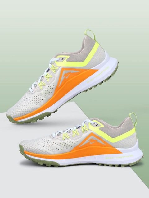 NIKE NIKE REACT PEGASUS TRAIL 4 Running Shoes For Men - Buy NIKE