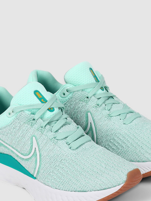 nike running shoes for girls