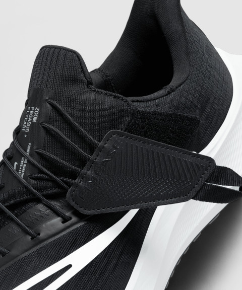 nike zoom pegasus turbo shield black