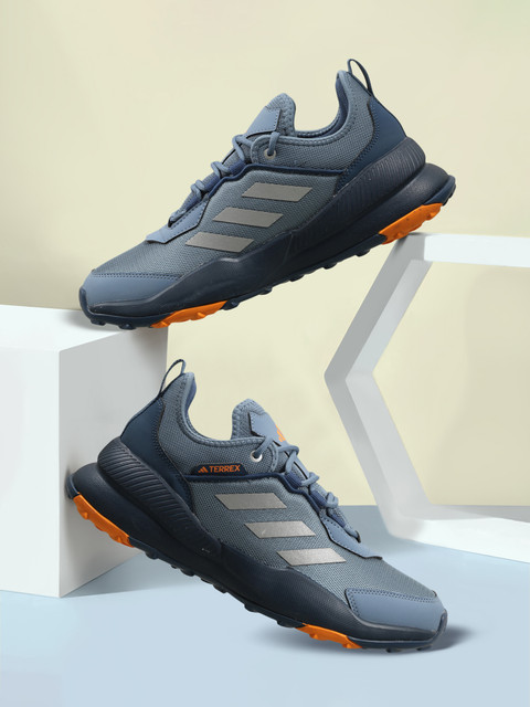 ADIDAS QUESTIT LOW Running Shoes For Men Buy ADIDAS QUESTIT LOW