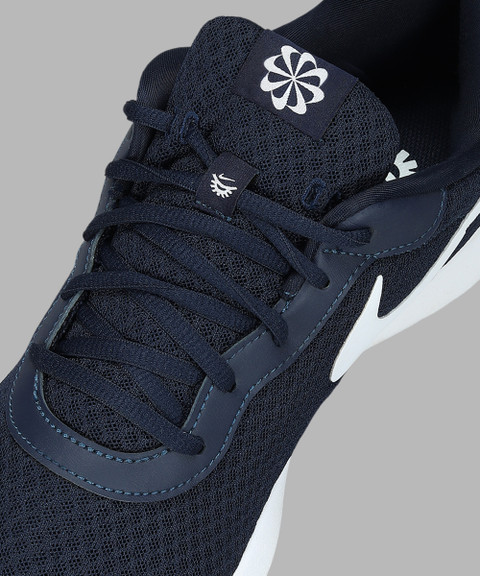 nike tanjun sandals light blue