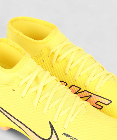 マーキュリアル　ハイット NIKE SUPERFLY 9 CLUB FG/MG Football Shoes For Men - Buy NIKE