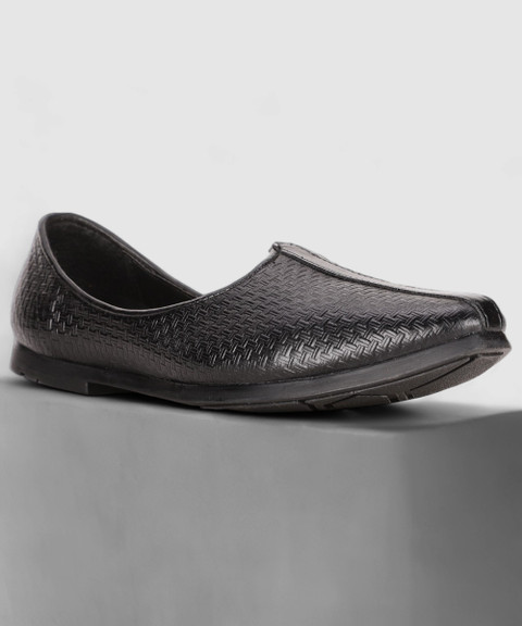 Bata Jalsa Leather Mojaris For Men