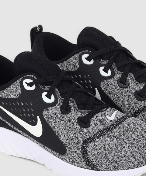 nike legend react black white