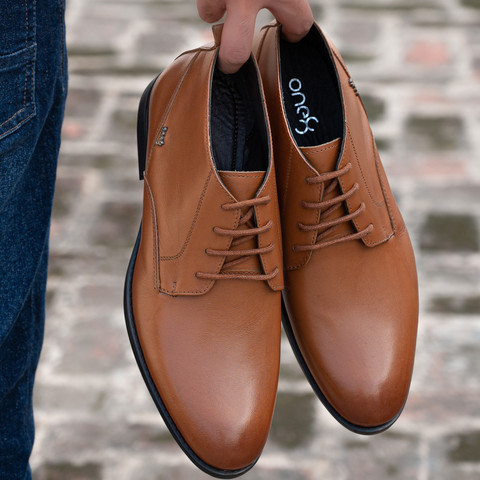 one8 Select by Virat Kohli Premium Leather High-Ankle Lace-up