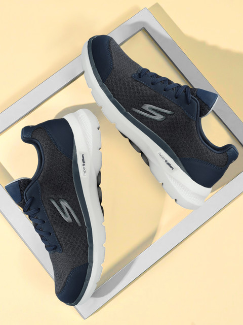 Skechers ROCA Walking Shoes For Men Buy Skechers ROCA