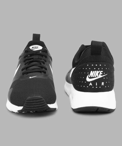 nike tavas black and white
