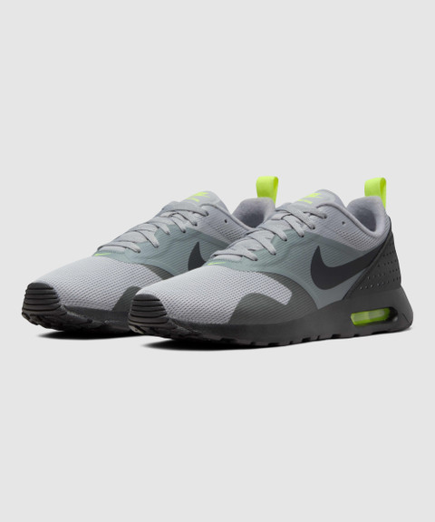 nike tavas neon