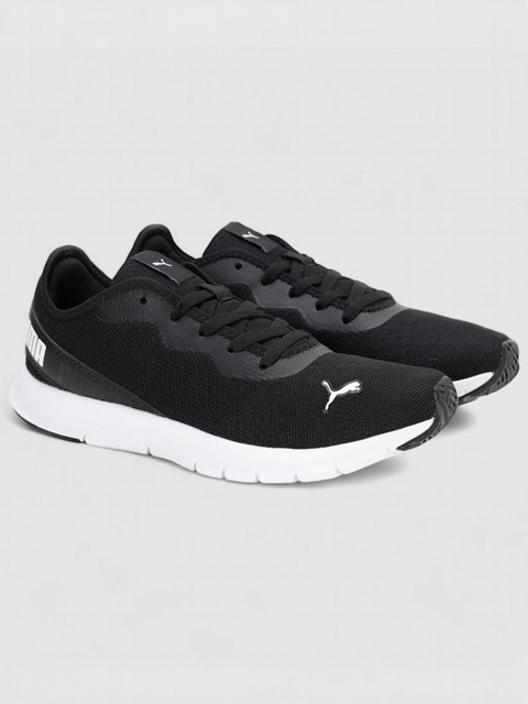 PUMA Hustle V2 IDP Sneakers For Men - Buy PUMA Hustle V2 IDP Sneakers For  Men Online at Best Price - Shop Online for Footwears in India | Flipkart.com