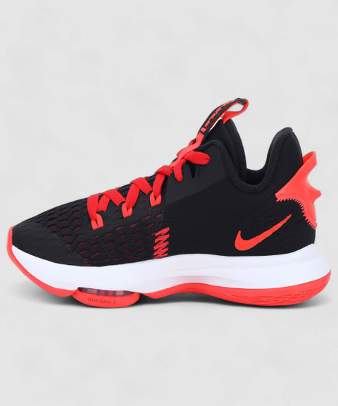 NIKE LeBron Witness 5 EP Basketball Shoe Basketball Shoes For Men