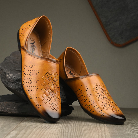 Vellinto Juttis Mojaris Loafers For Men For Men