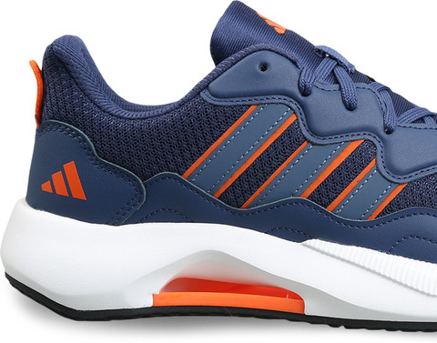 ADIDAS Courun avant M Running Shoes For Men Buy ADIDAS Courun