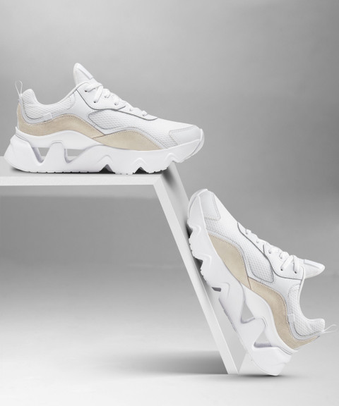 nike ryz 365 price sportscene