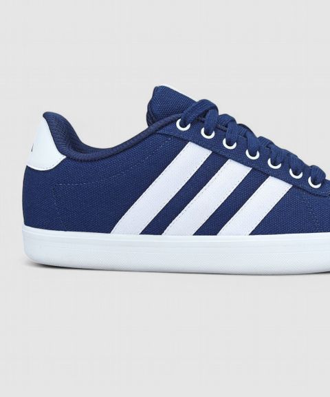 adidas gazelle silver green womens adidas Samba Indoor Shoes, White/Black/Red / 4.5