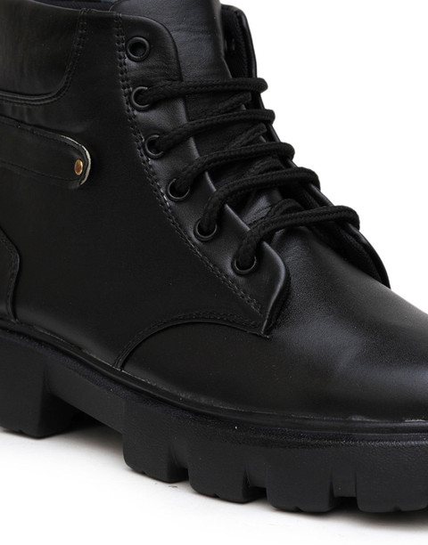 PLANET WALK Lightweight comfort extra-soft with trendy, premium