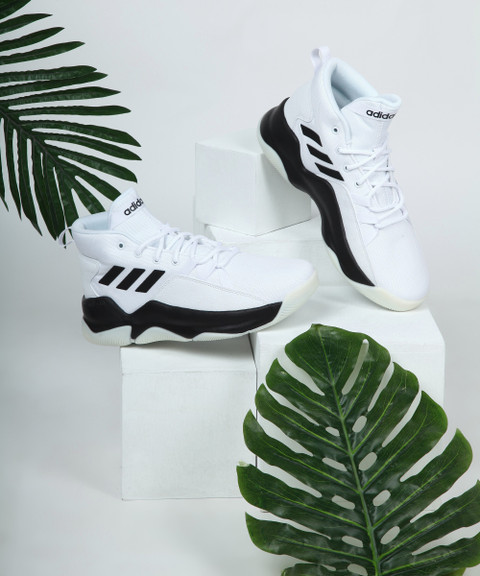ADIDAS Streetfire Basketball Shoes For Men - Buy ADIDAS Streetfire  Basketball Shoes For Men Online at Best Price - Shop Online for Footwears  in India | Flipkart.com