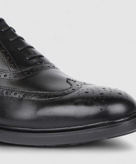 HUSH PUPPIES Oxford For Men - Buy HUSH PUPPIES Oxford For Men