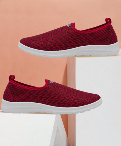 nike ladies shoes without laces