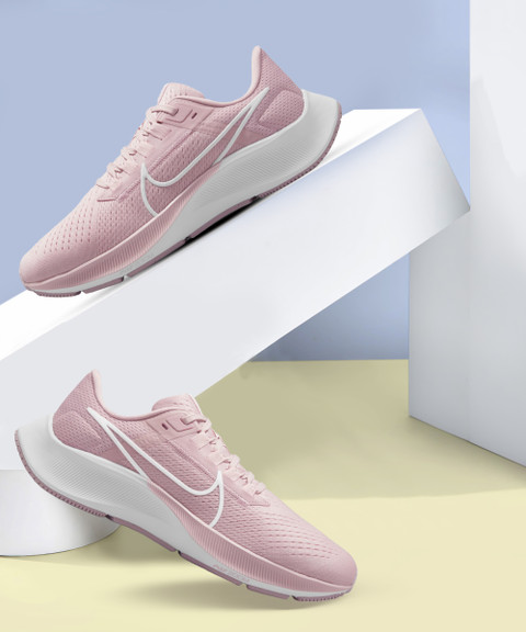 nike air zoom pegasus 38 champagne