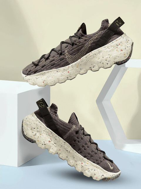 women's shoe nike space hippie 04