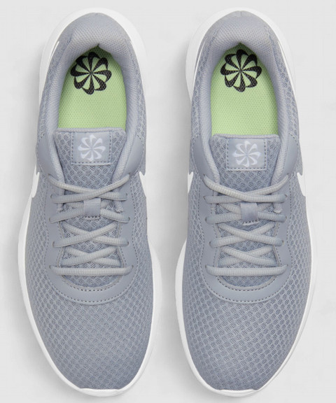 amazon nike tanjun mens