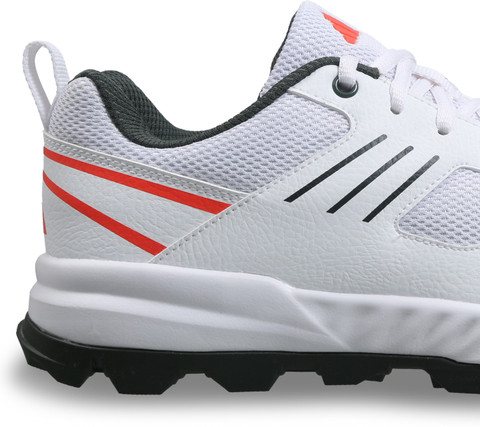 ADIDAS CriHase 23 M Cricket Shoes For Men - Buy ADIDAS CriHase 23 M Cricket  Shoes For Men Online at Best Price - Shop Online for Footwears in India |  Flipkart.com
