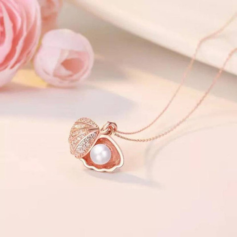 Winnifred Winnifred Stainless Steel RoseGold Oyster Pearl Necklace Diamond  Gold-plated Plated Stainless Steel Necklace