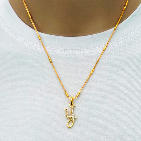 CLONEO Y name alphabet letter pendant with Gold Chain for Girls
