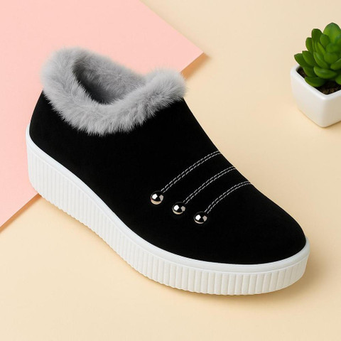 Unico WOMEN STYLISH BLACK VELVET LACE-UP SNEAKERS Casuals For