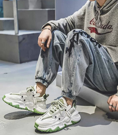 FREEMO Chunky Fashionable Sneaker Running Shoes with Rubber