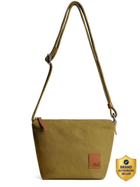 Caddy Crossbody — DailyObjects