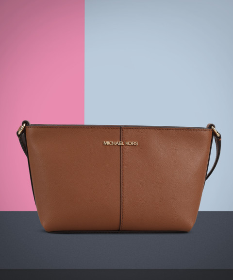 MICHAEL KORSバック NEW IN!! 🔥🔥 Michael Kors: 16.890,00mt