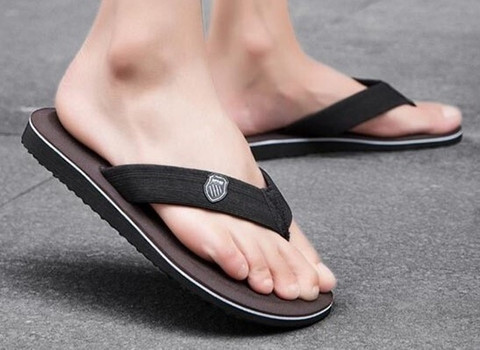 DRUNKEN Men Men Flip Flops Chappals Slides Sandals Stylish Sliders
