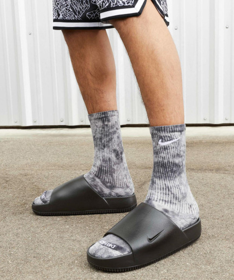 NIKE Men Calm Slides Buy NIKE Men Calm Slides Online at Best