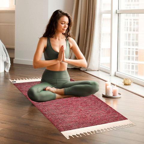 Strauss Handloom Cotton Yoga Mat Anti-Skid Eco-Friendly Washable Mat  Red mm Yoga Mat