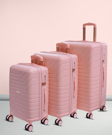 ROMEING Tuscany 20, 24, 28 inch, Poly Cabin Check-in Set