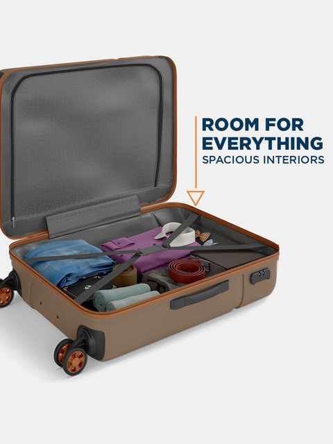 SAFARI Fury 66 4W Fossil Check-in Suitcase 8 Wheels - 26 Inches