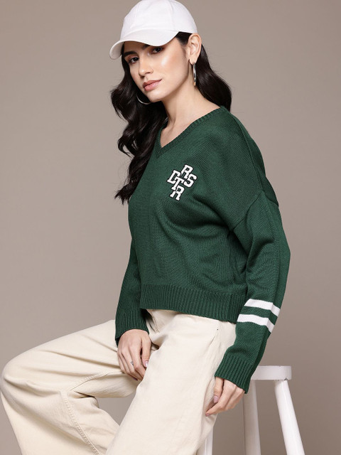 Roadster Solid V Neck Casual Women Green Sweater