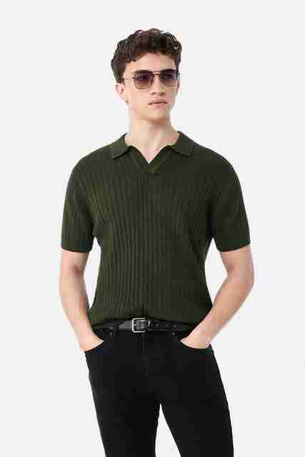 Snitch Men Solid Polo Neck Pure Cotton Green T-Shirt - Image 5