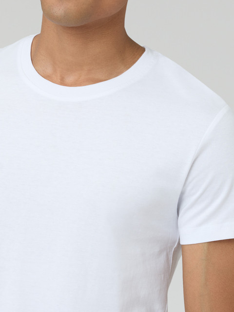 XYXX Solid Men Crew Neck White T-Shirt - Buy XYXX Solid Men Crew