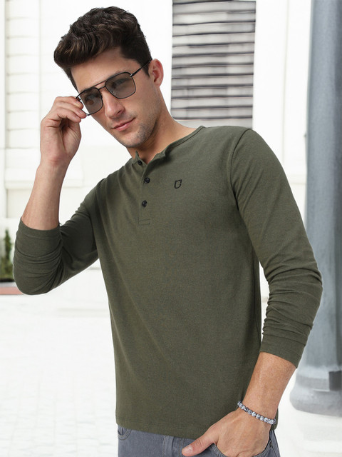 Urbano Fashion Solid Men Henley Neck Green T-Shirt