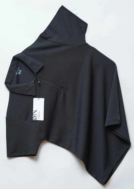 N AND J Solid Men Polo Neck Black T-Shirt