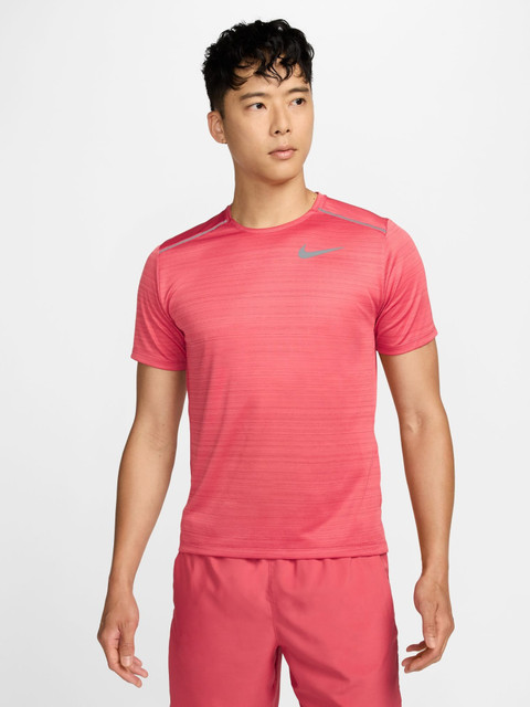 NIKE Solid Men Round Neck Pink T-Shirt Buy NIKE Solid Men Round