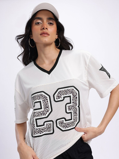 8♡ Glitchez Printed Women V Neck White T-Shirt - Buy Glitchez Printed