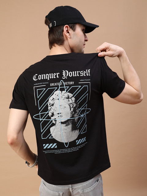 LIMEROAD Printed Men Round Neck Black T-Shirt