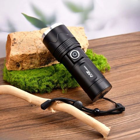 MZ M989 (ZOOMABLE METAL TORCH)3 Modes Flashlight, Super Bright
